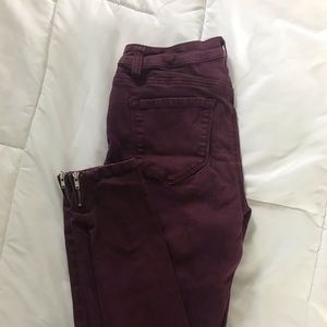 Cute Jeans with Zipper Detail